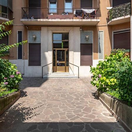 Bnbutler - Strigelli, 13 - Accogliente Bilocale Con Balcone Милан Экстерьер фото