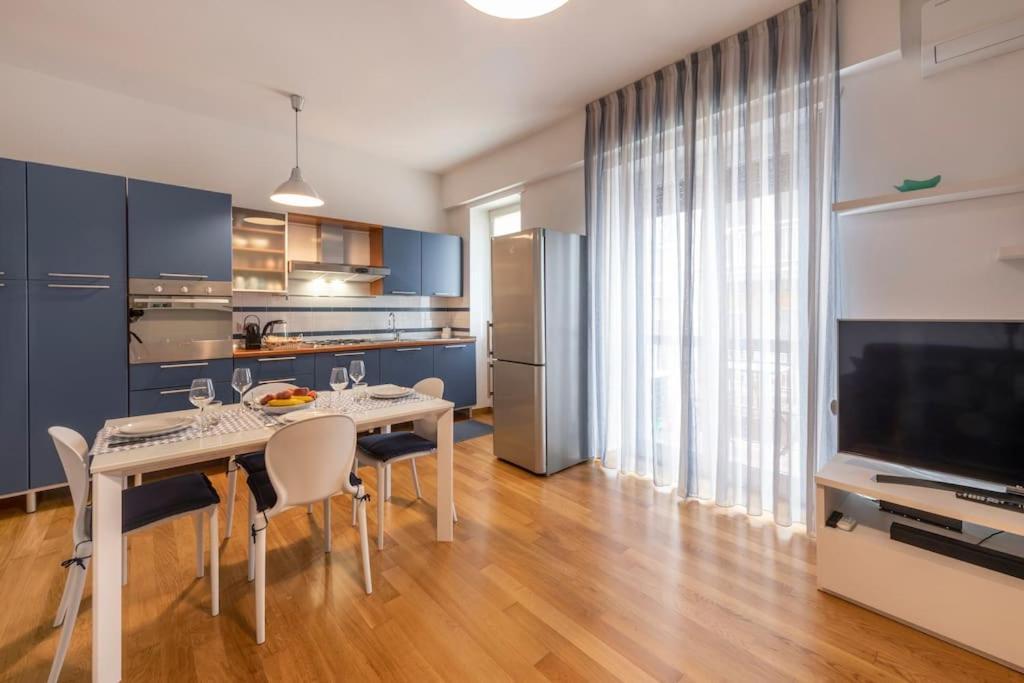 Bnbutler - Strigelli, 13 - Accogliente Bilocale Con Balcone Милан Экстерьер фото