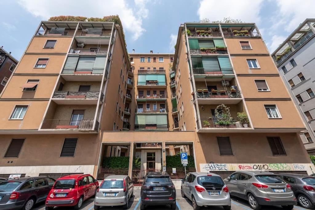 Bnbutler - Strigelli, 13 - Accogliente Bilocale Con Balcone Милан Экстерьер фото